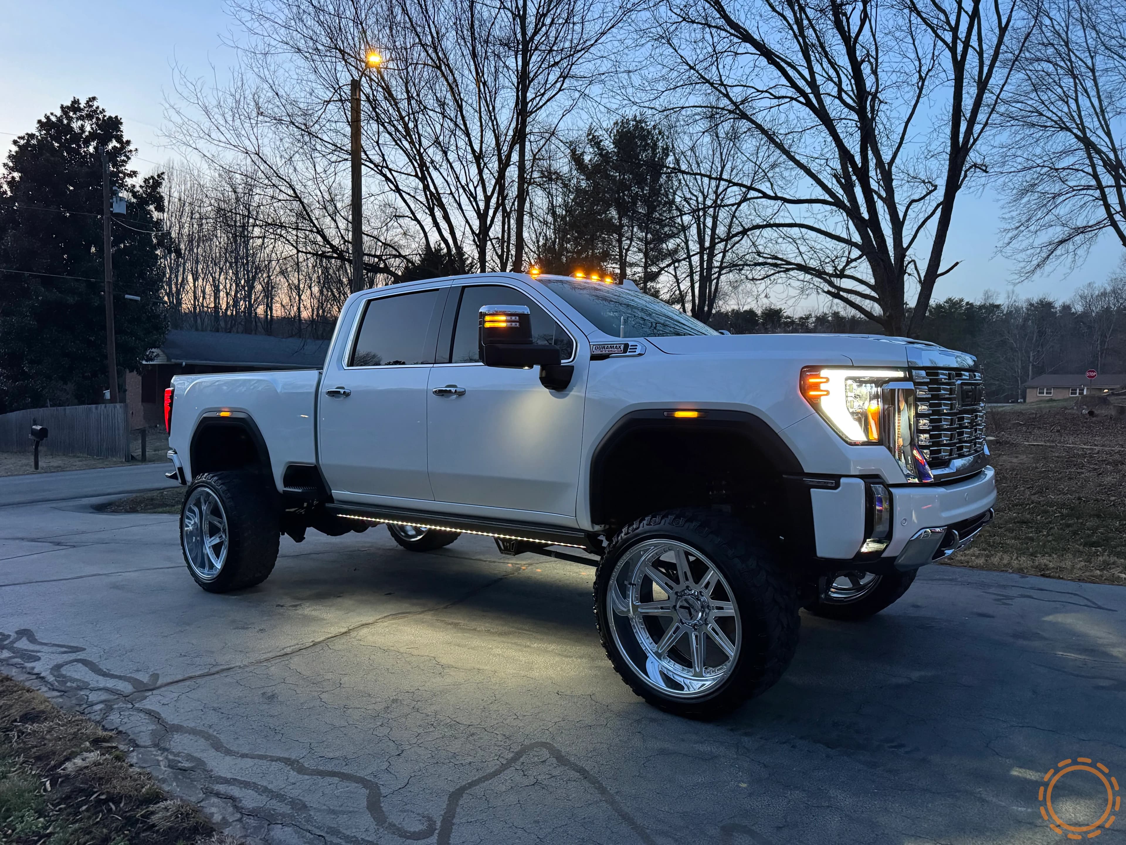 2024 GMC Sierra 2500HD Denali - Signature Interior & Exterior Detail
